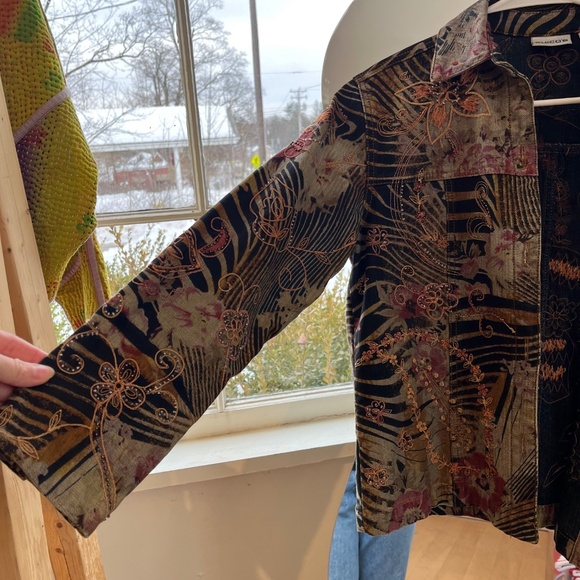 Chicos Detailed Button Up/Blazer - Picture 2 of 8